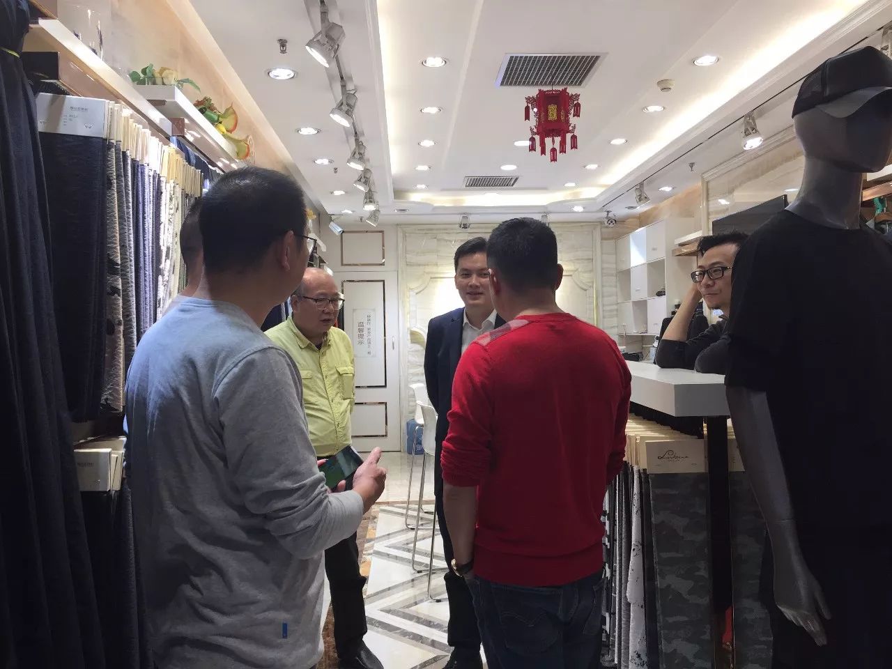广西小贷协会深入考察广州恒隆小贷 广西小贷协会深入考察广州恒隆小贷