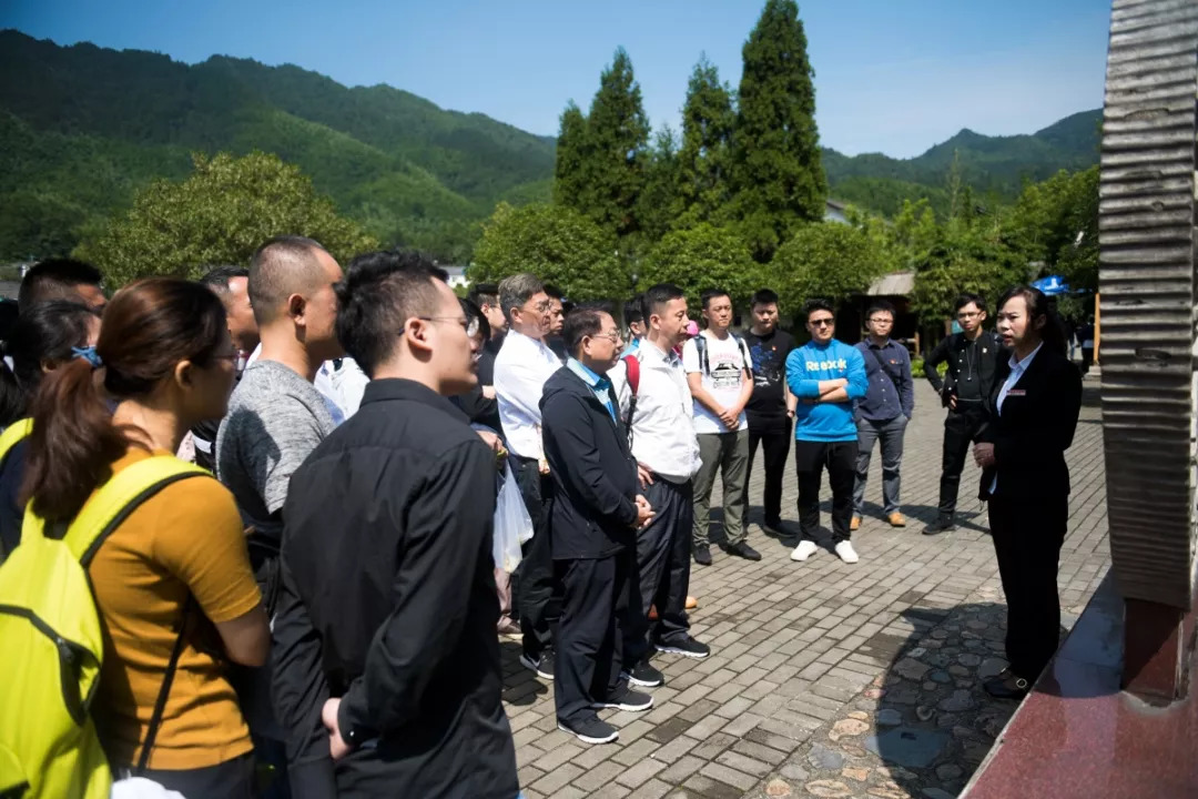 【会员风采】弘扬井冈山精神 争做新时代先锋 — — 中盈盛达小贷公司党员赴井冈山开展红色教育活动 【会员风采】弘扬井冈山精神 争做新时代先锋 — — 中盈盛达小贷公司党员赴井冈山开展红色教育活动