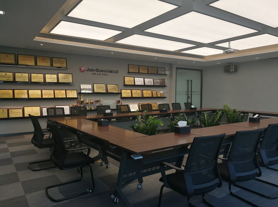 【会员风采】聚势季华CBD 同心共赢创未来— —中盈盛达小额贷款公司乔迁仪式隆重举行 【会员风采】聚势季华CBD 同心共赢创未来— —中盈盛达小额贷款公司乔迁仪式隆重举行