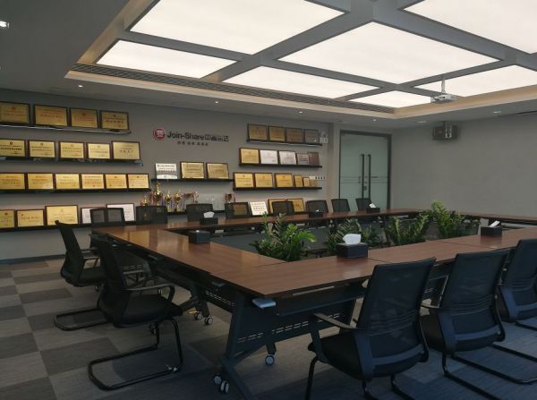 【会员风采】聚势季华CBD 同心共赢创未来— —中盈盛达小额贷款公司乔迁仪式隆重举行 【会员风采】聚势季华CBD 同心共赢创未来— —中盈盛达小额贷款公司乔迁仪式隆重举行