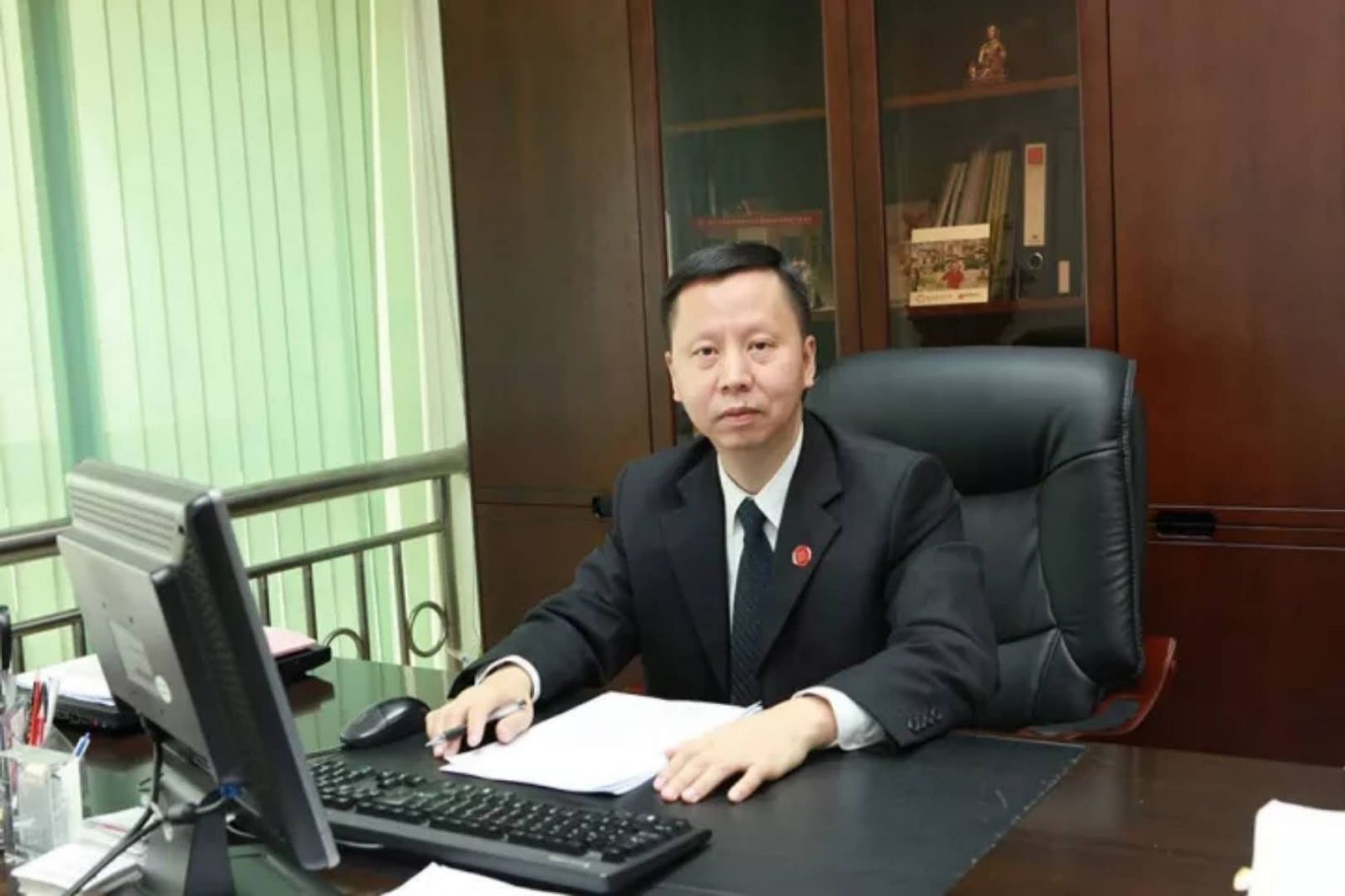 欧伟明简介